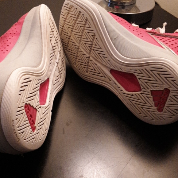 𝐆𝐢𝐫𝐥𝐬 𝐀𝐝𝐢𝐝𝐚𝐬 𝐡𝐨𝐭 𝐩𝐢𝐧𝐤 1 - Picture 7 of 14